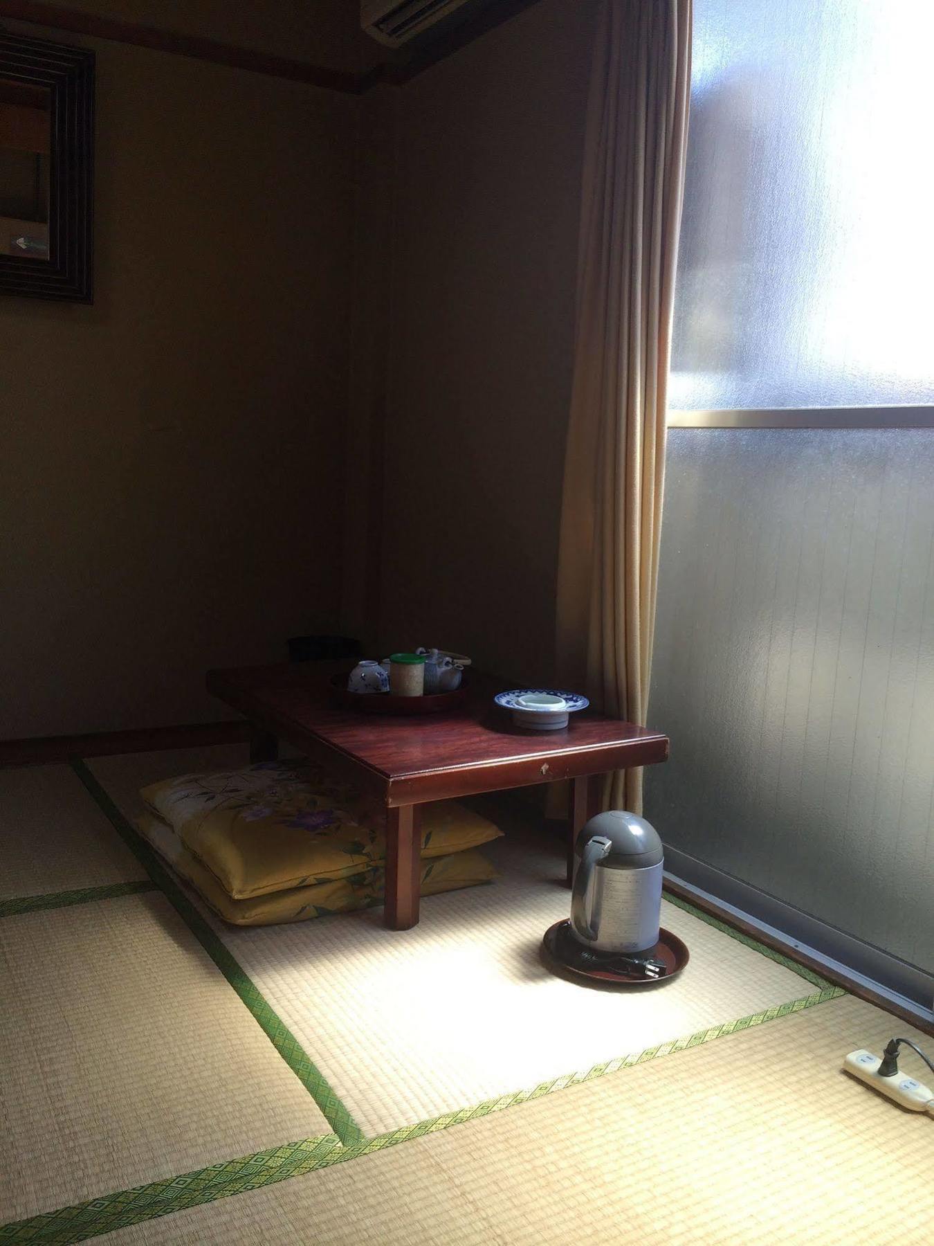 Kasuga Ryokan Hiroshima Extérieur photo