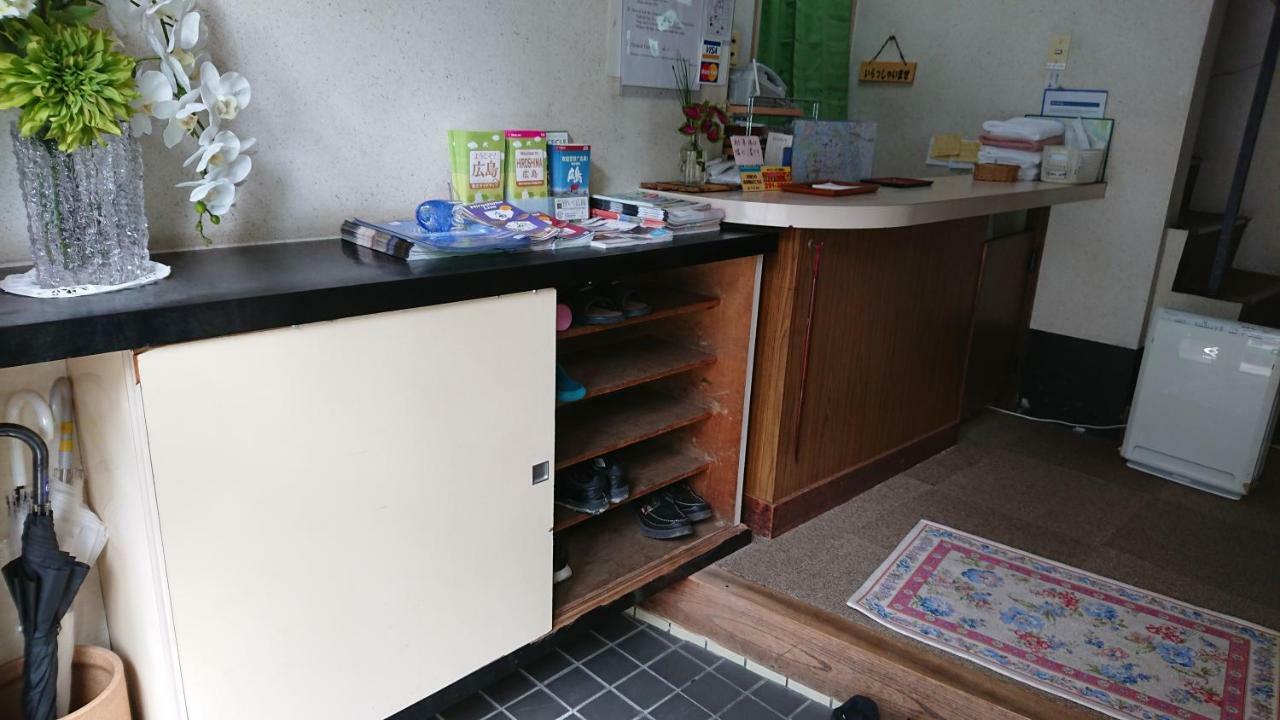 Kasuga Ryokan Hiroshima Extérieur photo